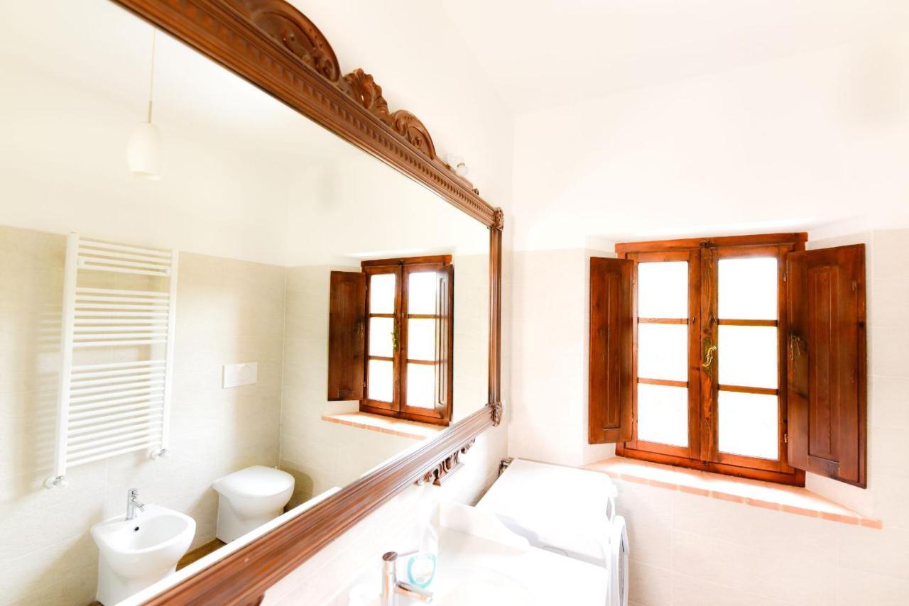 Agriturismo Castello Delle Fornaci - Private Jacuzzi Arcidosso Eksteriør billede