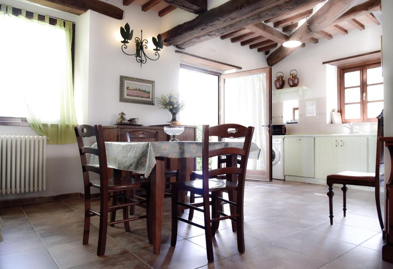 Agriturismo Castello Delle Fornaci - Private Jacuzzi Arcidosso Eksteriør billede